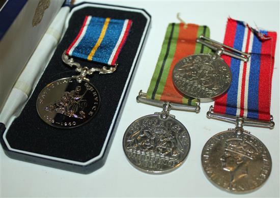 National Service Medal and WWII medals(-)